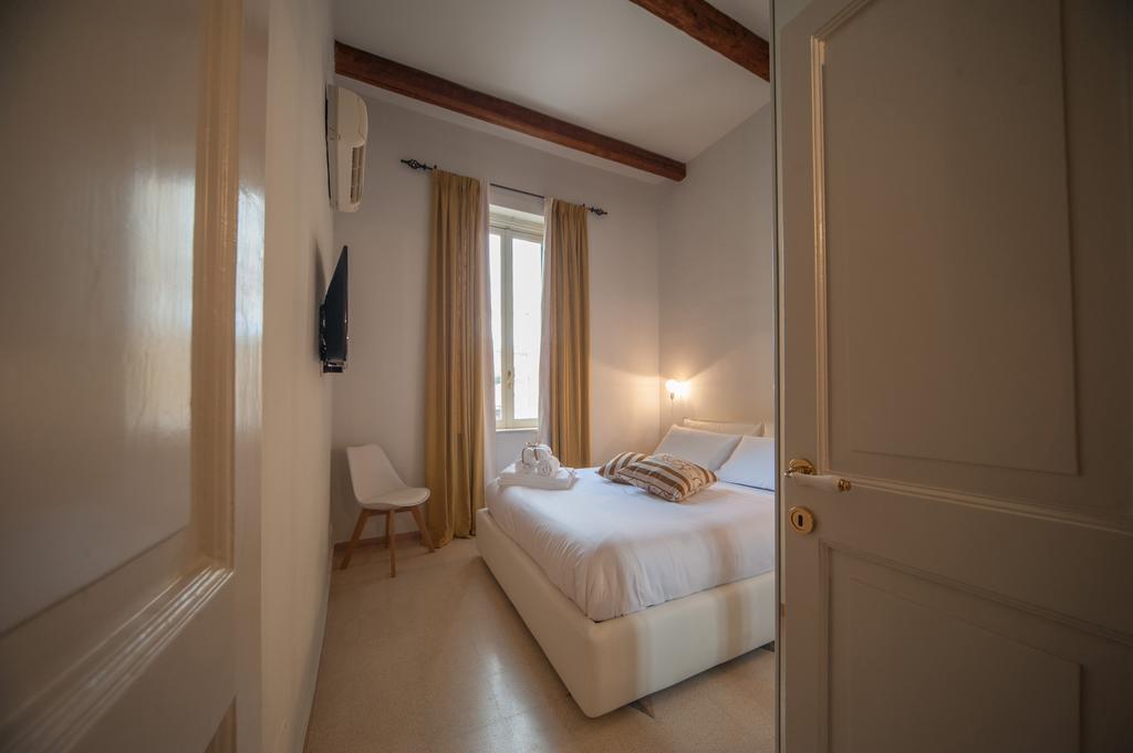 B&B Al Vico Trani Exterior foto